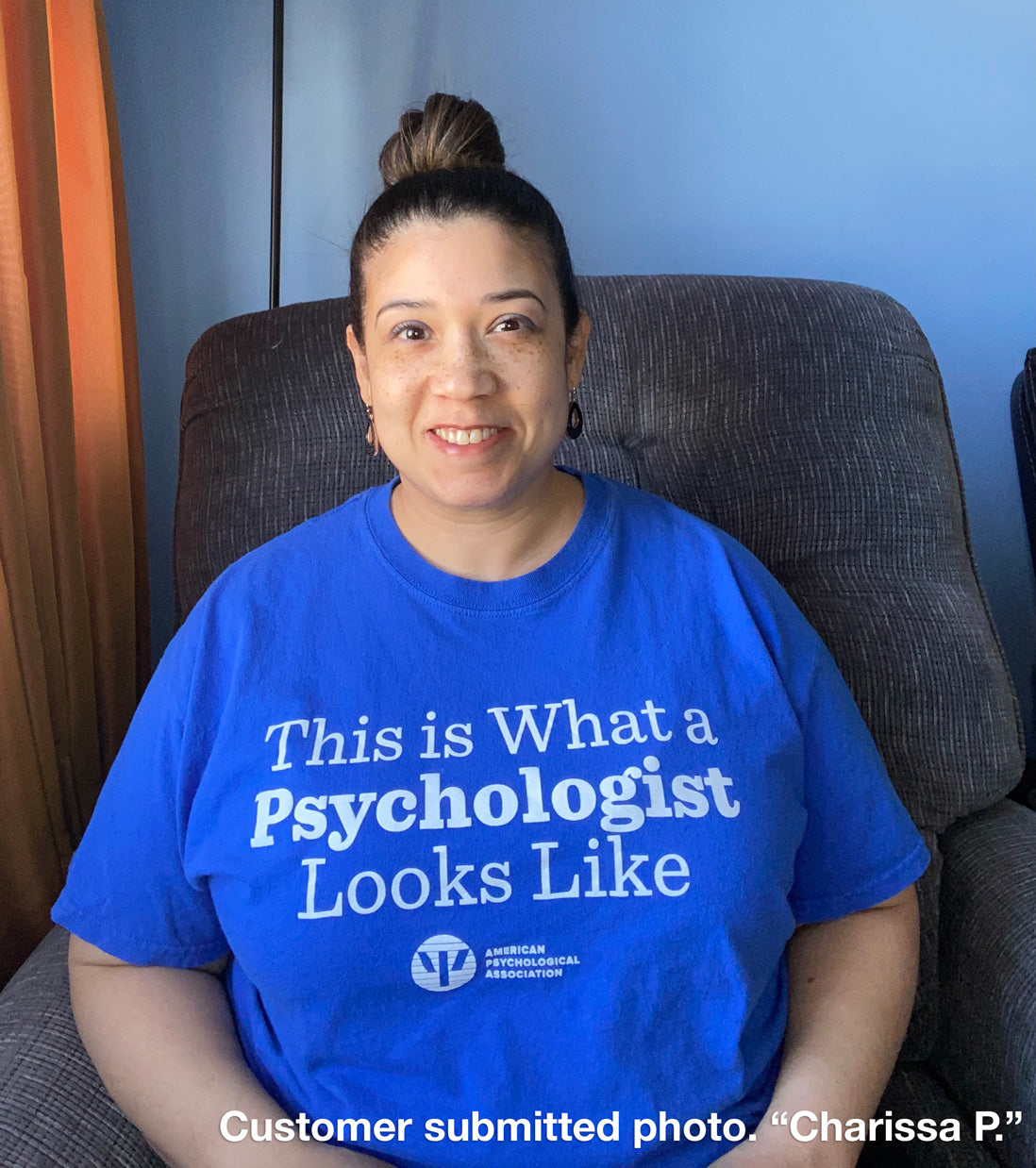 This is What a Psychologist Looks Like T-Shirt – Slim Fit