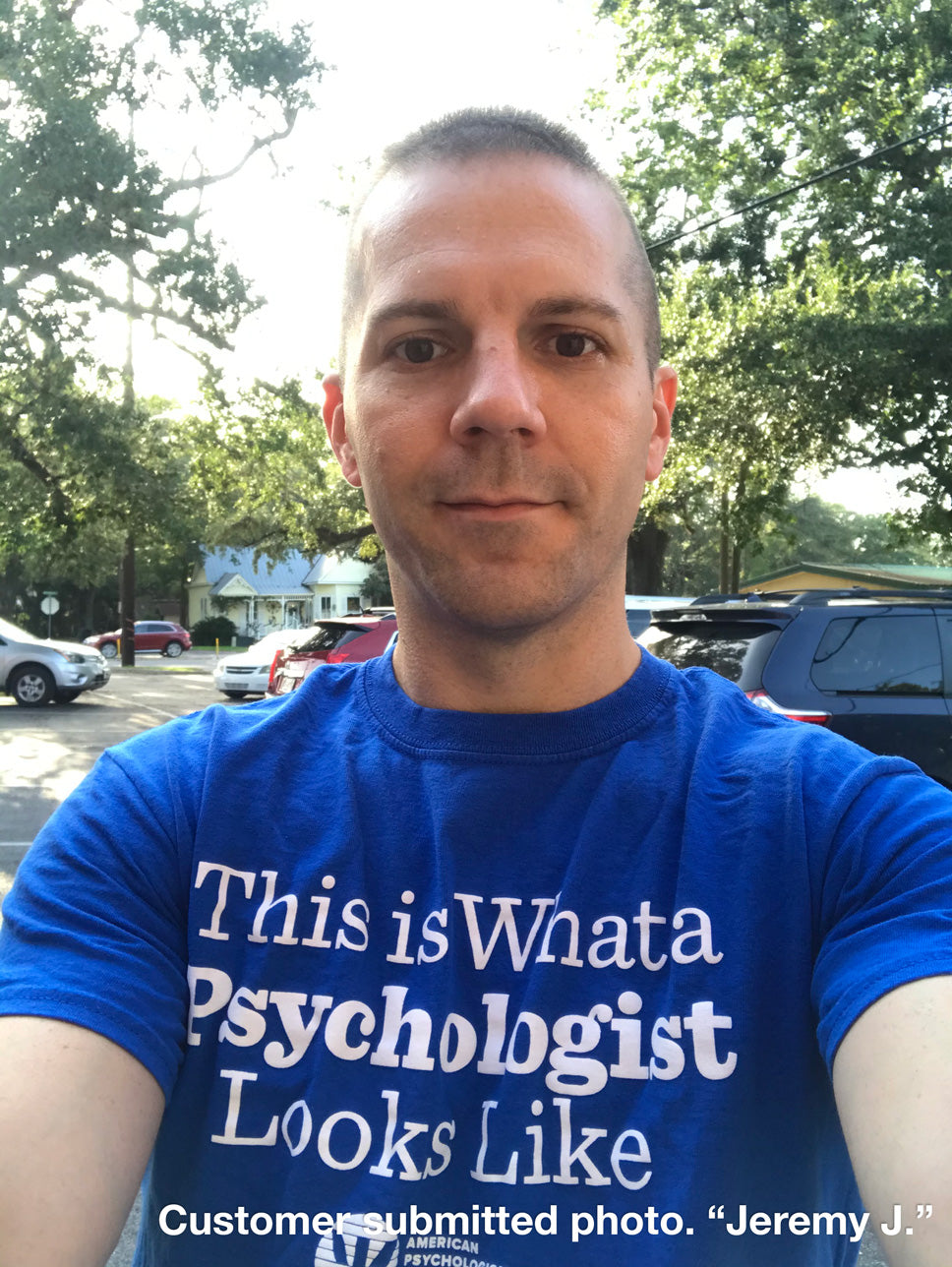 This is What a Psychologist Looks Like T-Shirt – Classic Fit